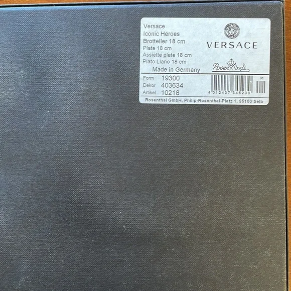Rosenthal Versace Iconic Heroes Medusa Plate - Picture 7 of 8